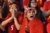 베트남, 역사적인 축구 4강 진출에 열광하는 시민들 ‘축제 분위기’