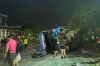 베트남 동북부에서 버스 전복 사고 발생 …, 외국인 15명 응급실행