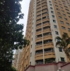 하노이시: 오늘 아침 쭝화 아파트 12층에서 6세 소녀 추락사