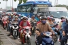 호찌민시, 내년부터 오토바이 배기 가스 검사 시범 운영
